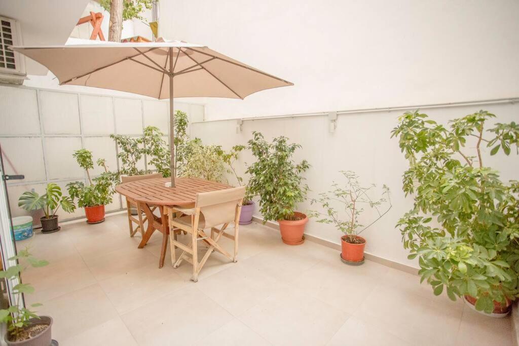 Apartment 350m From Museum Of Acropolis A Cozy & Quiet House
