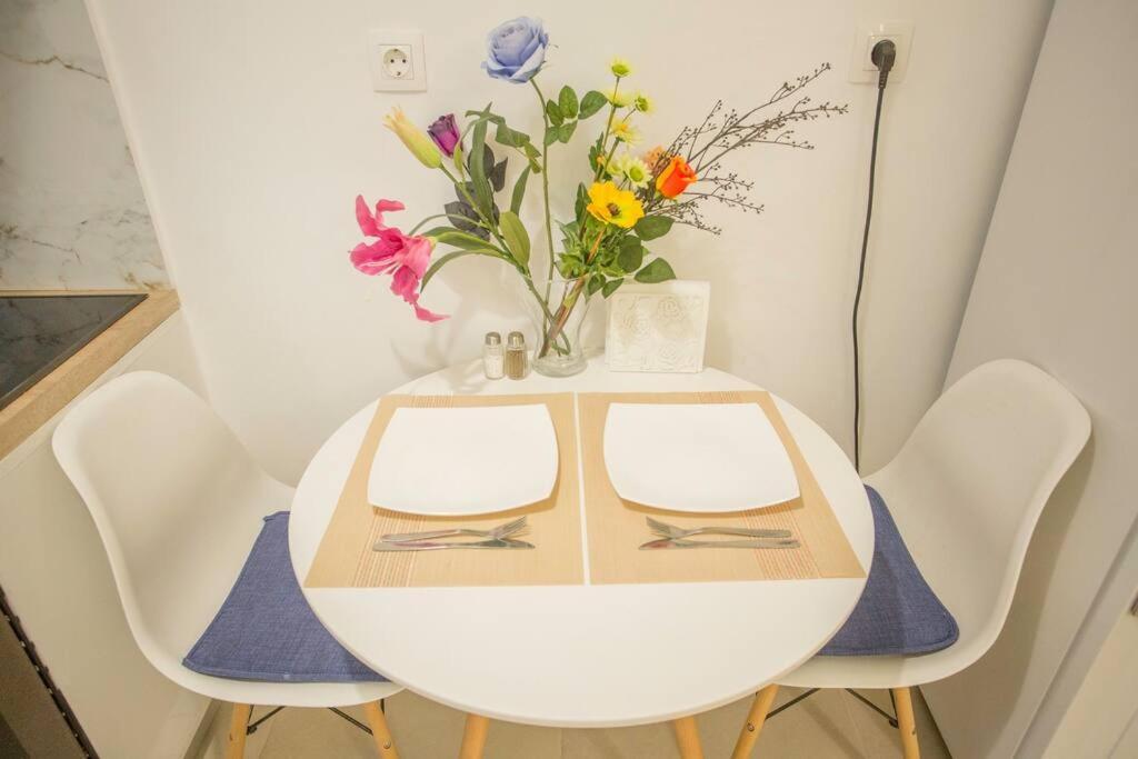 Apartment 350m From Museum Of Acropolis A Cozy & Quiet House *